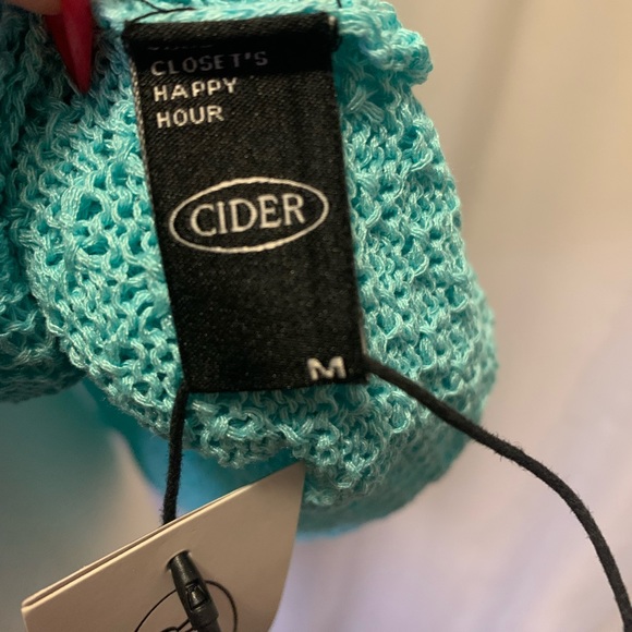 Cider Smiley Daisy Knit Tank - Picture 3 of 3